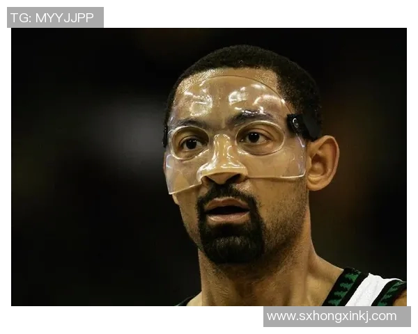 足球明星面具排名榜揭秘谁是最具魅力的面具球星和他们的故事